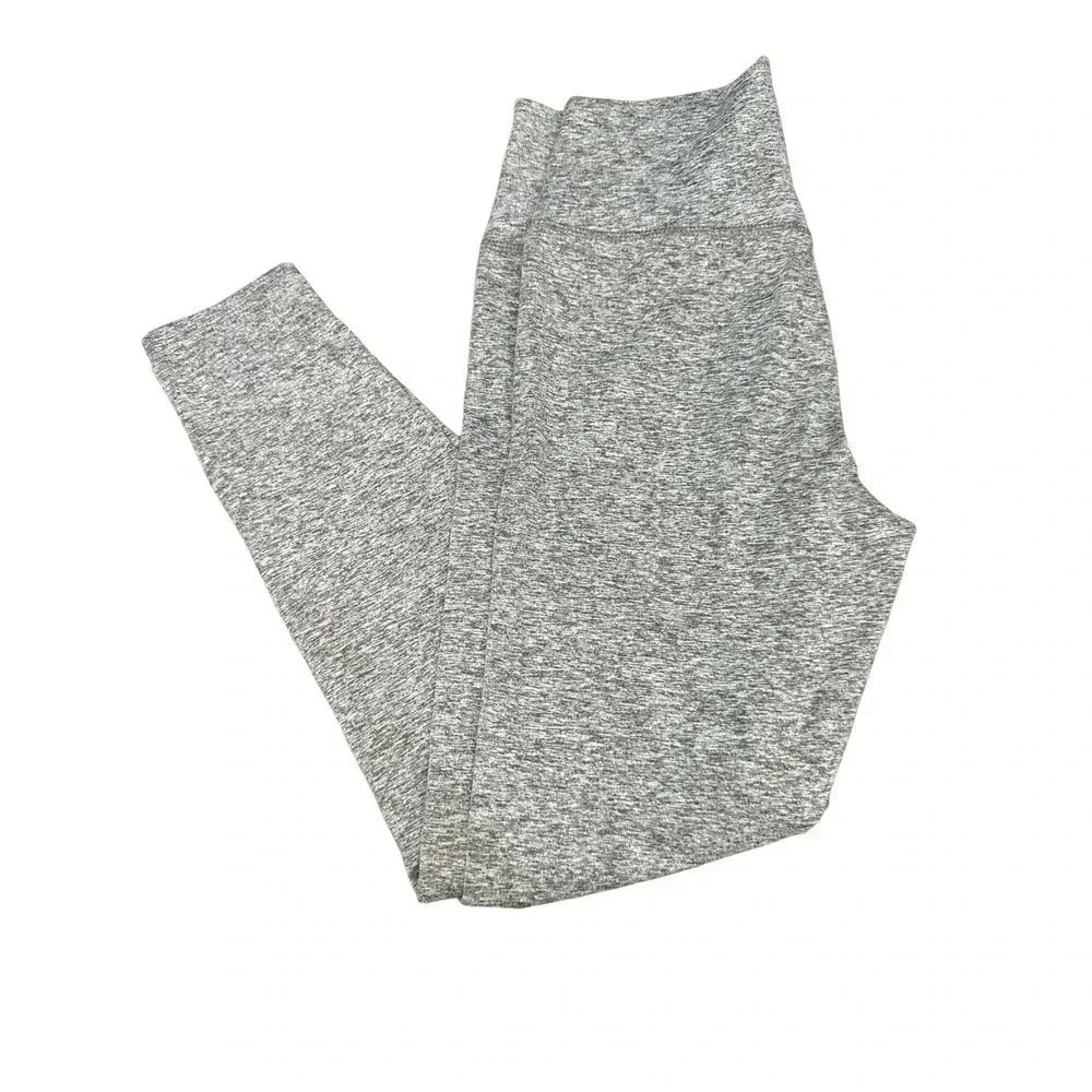 Sage Collective Women's Heather Gray Polyester Straight Leg Capri Legging Size M